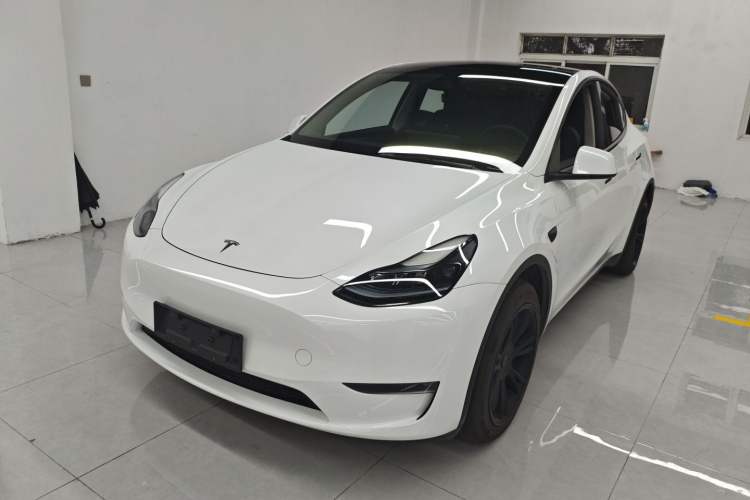 Used Tesla Model Y 2024 Long-Range All-Wheel-Drive Version