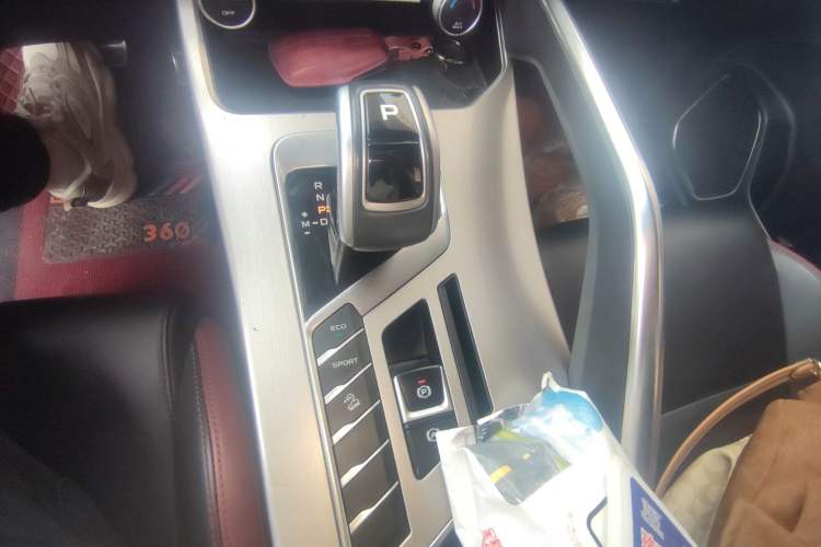 Used Geely Auto Coolray 2020 PRO 260T DCT Light Knight BSG
