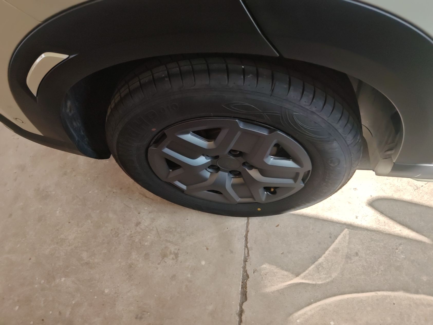 BYD Yuan UP 2025 Intelligent Driving Version 401 KM Dynamic Edition — снимка 11