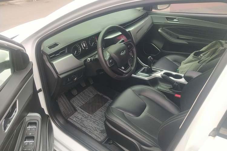 Used Chery Arrizo 5 2019 Facelifted PRO 1.5L Manual Youth Edition China VI Standard Driver Seat