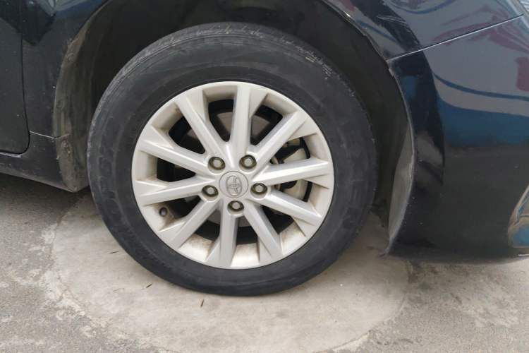 Used Toyota Camry 2015 2.0E Elite Edition
