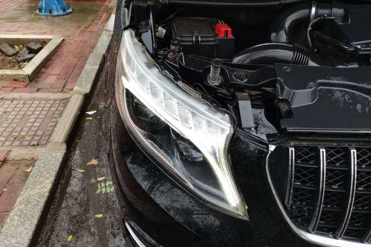 Used Mercedes-Benz Vito 2021 2.0T Business Version 7 Seats