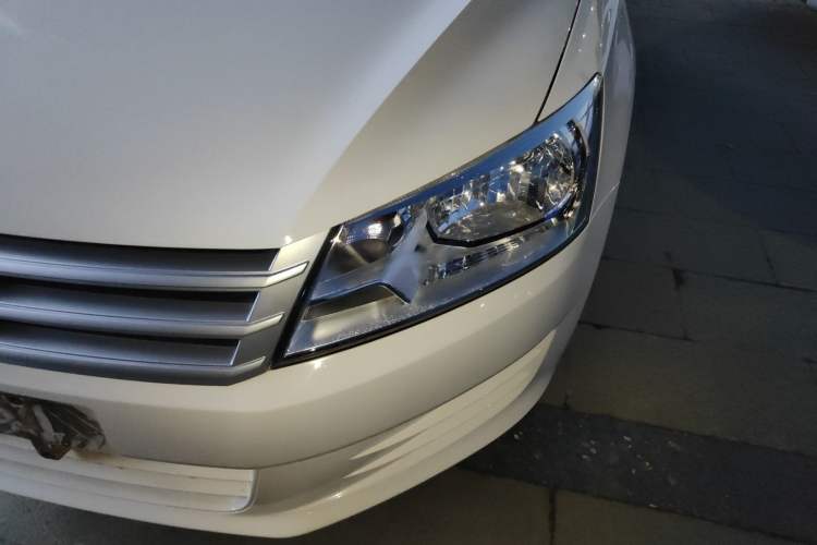 Used Volkswagen Santana 2015 1.6L Automatic Fashion Edition