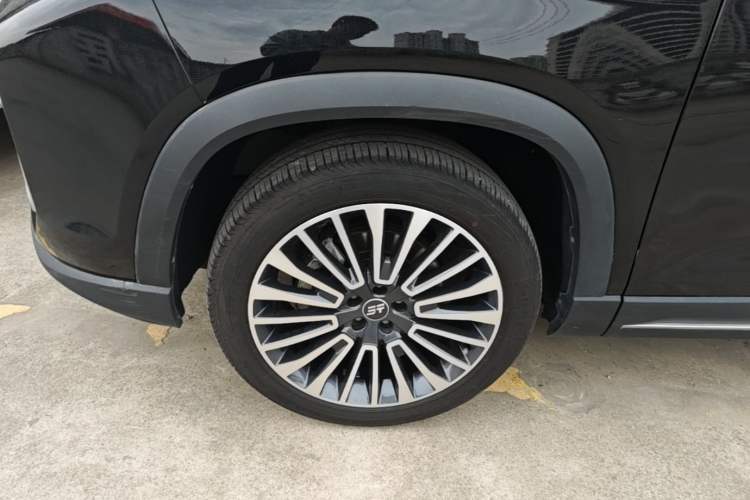 Used JETOUR Shanhai L9 2024 1.5TD 2DHT Pro 7-Seater Exterior 4