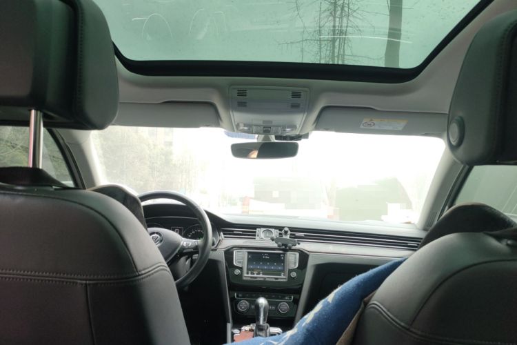 Used Volkswagen Magotan 2017 330TSI DSG Luxury Model
