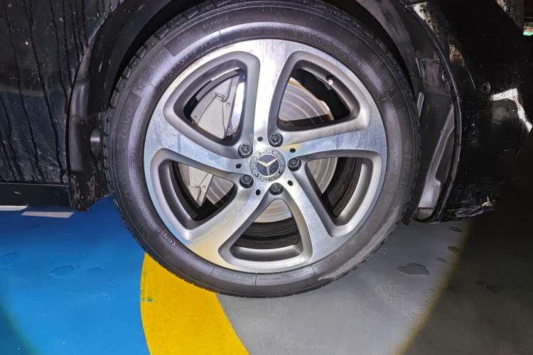 Used Mercedes-Benz E-Class 2019 E 300 L Sport Luxury Edition
