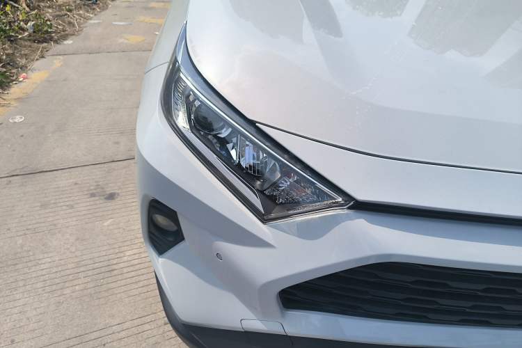 Used Toyota RAV4 Rongfang Plug-in Hybrid 2022 2.5L Two-Wheel Drive Elite Pro