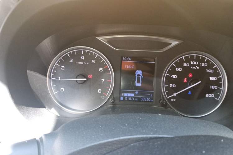 Used Dongfeng Palazzo 2021 1.8T Manual Two-Wheel Drive Elite Edition Instrument Cluster