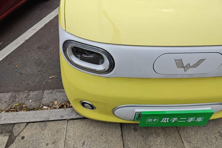 Used Wuling Hongguang MINIEV 2024 3rd Generation 215km Youth Edition Exterior 3