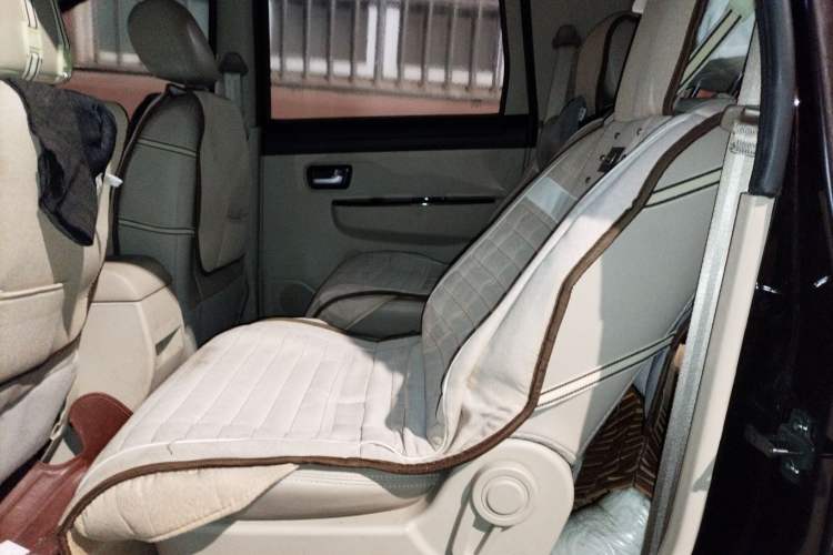 Used Dongfeng Fengon 370 2016 1.5L Manual Standard Edition SFG15-02 7 Seats