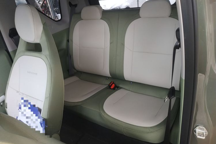 Used Geely Galaxy Panda 2025 210km Panda Rider Left Rear Seat