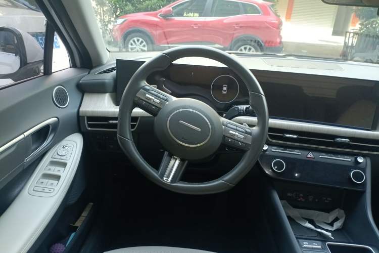 Used Hyundai Sonata 2024 1.5T Pro Steering Wheel