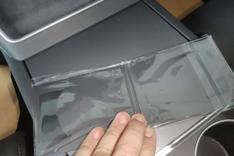 Used Tesla Model Y L 2025 Model Long-Range All-Wheel-Drive Version