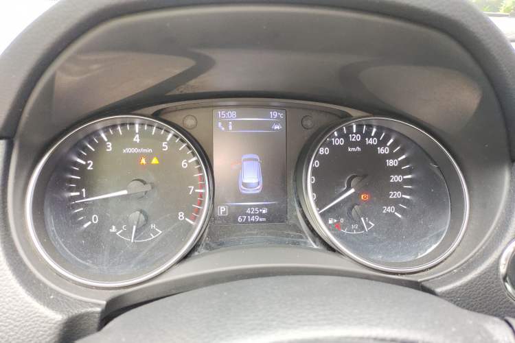 Used Nissan Qashqai 2021 2.0L CVT Luxury Edition Instrument Cluster