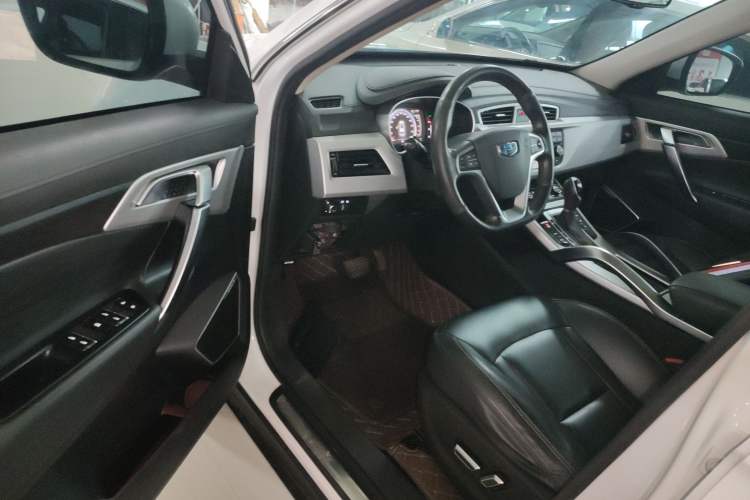 Used Geely Auto Emgrand X7 Sport 2016 1.8TD Automatic Smart Model Driver Seat