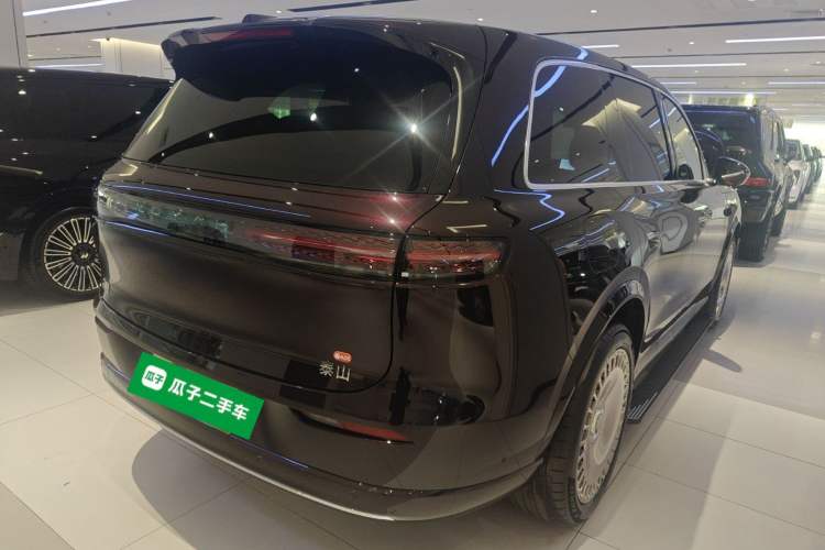 Used VOYAH Titan 2026 Model Max+ Rear Right 45 Deg