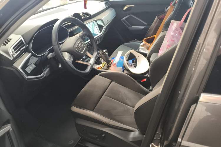 Used Audi Q3 2020 35 TFSI Fashion Dynamic Model