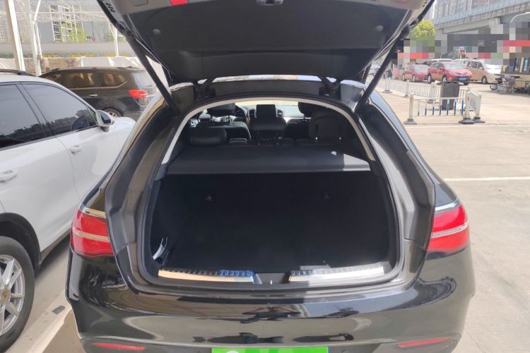 Used Mercedes-Benz GLE Coupe 2017 GLE 400 4MATIC Coupe SUV Trunk