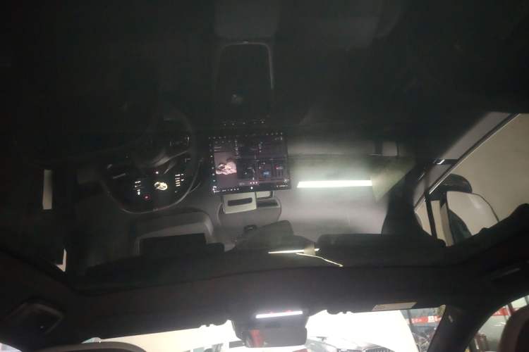 Used Zeekr 007GT 2025 Long-Range Rear-Wheel Drive Intelligent Driving Version 100 kWh
