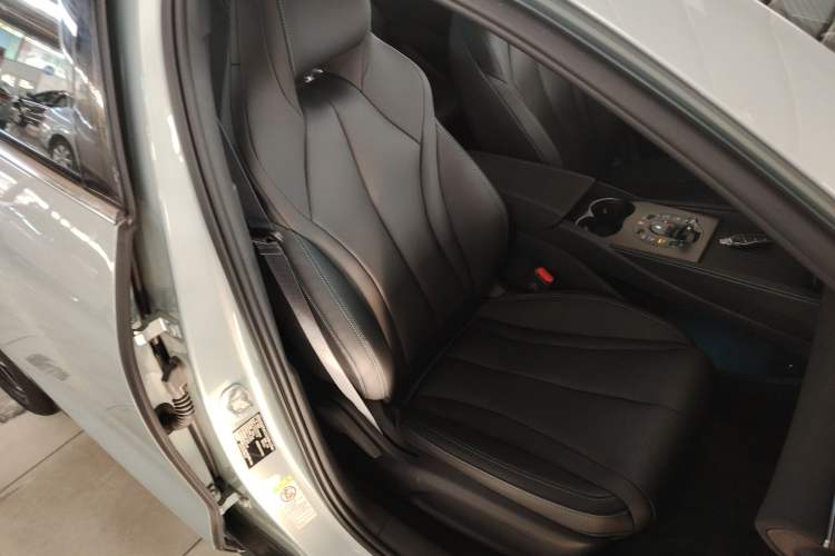 Used BYD Seal 06 New Energy 2025 DM-i Smart Drive 120KM Prestige Model