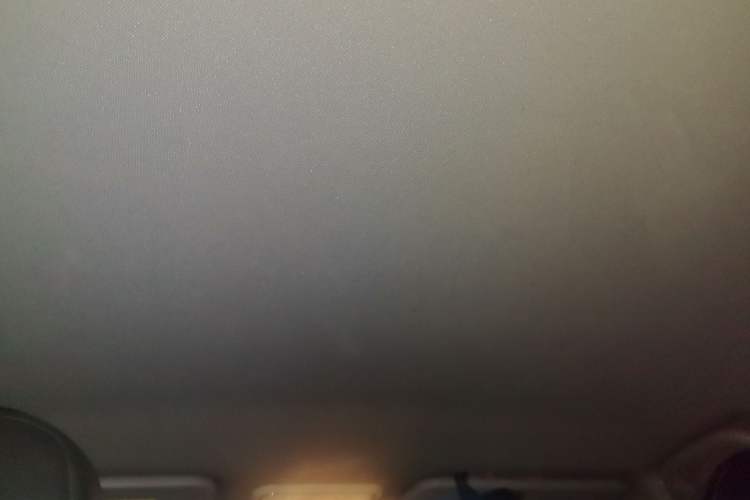 Used Great Wall M4 2015 1.5L AMT Luxury Model Headliner