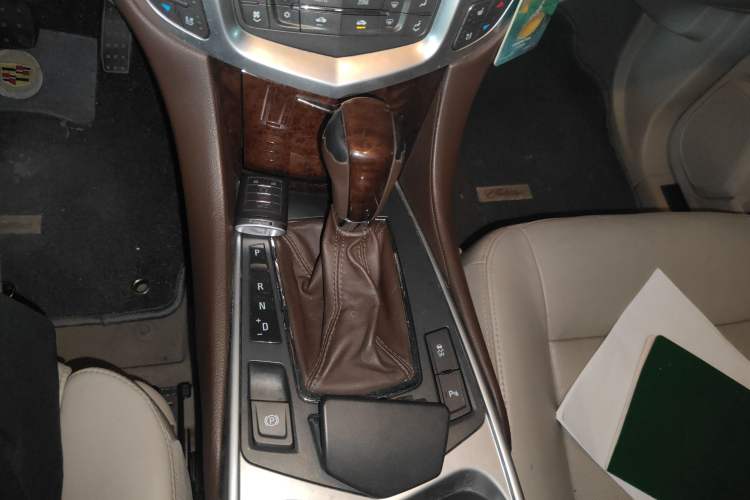 Used Cadillac SRX 2011 3.0L Flagship Edition
