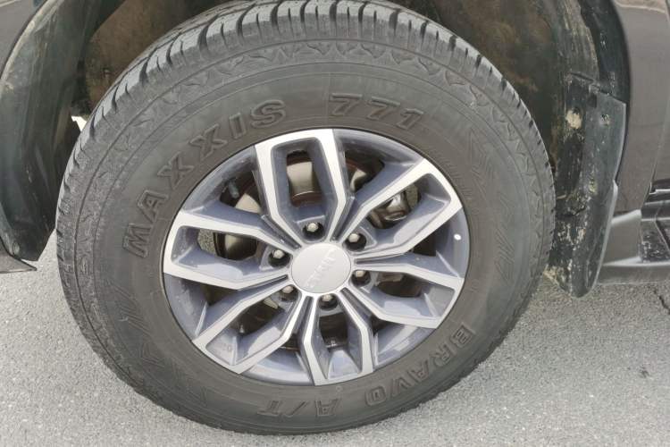 Used JMC Yuhu 7 2022 2.0T Manual Diesel Two-Wheel Drive Comfort Plus Long Wheelbase