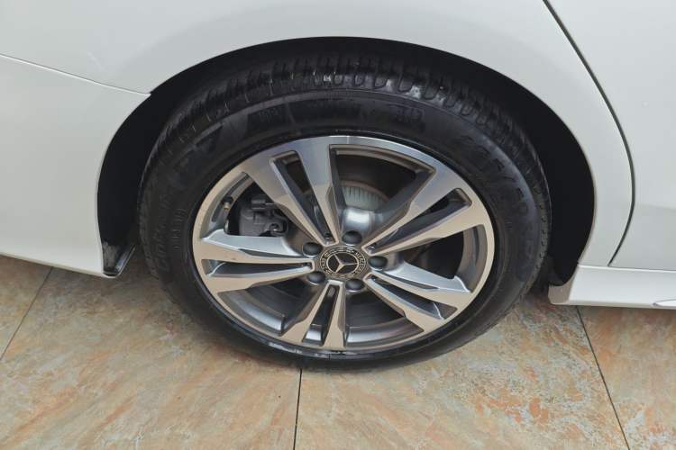 Used Mercedes-Benz C-Class 2019 C 180 L Fashion Edition Sport Version Exterior 5