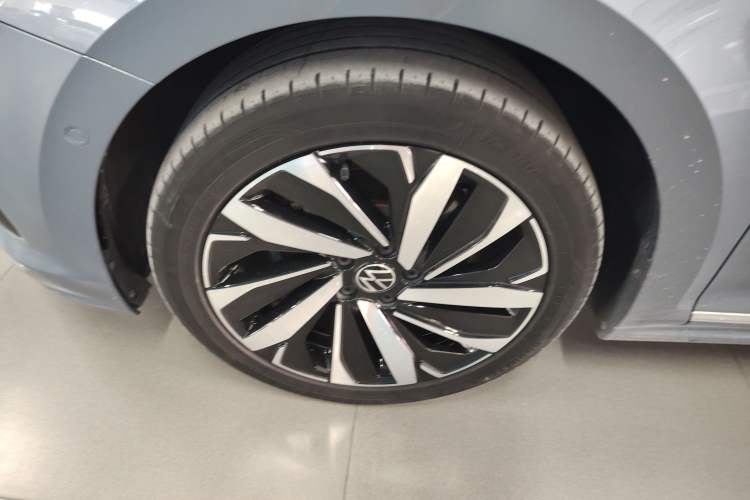 Used Volkswagen Passat 2022 330TSI Luxury Edition