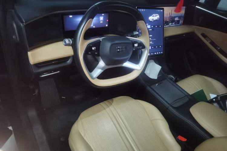 Used Geely Galaxy L7 2023 1.5T 115 km PLUS