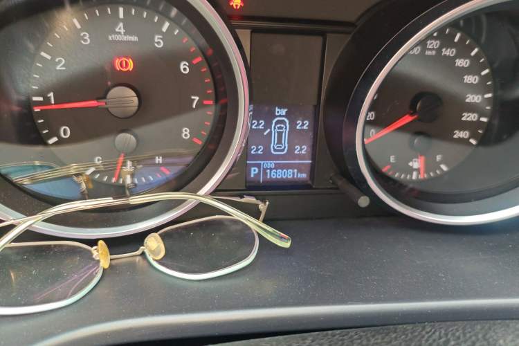 Used Haval H6 2017 Red-Label Sport Edition 1.5T Automatic Two-Wheel Drive Luxury Model Odometer Close Up