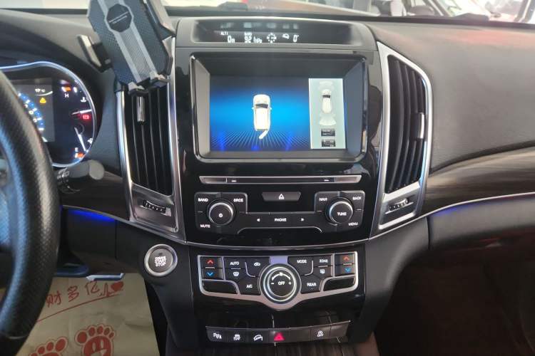 Used Haval H9 2017 2.0T Gasoline 4x4 Comfort Edition 5 Seats