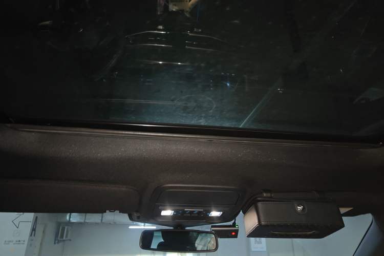 Used Ford Explorer 2023 EcoBoost 285 4x4 ST-LINE 6-Seater