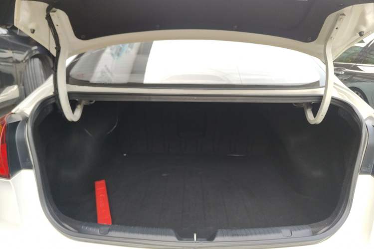 Used Kia K3 2015 1.6L Automatic GLS
