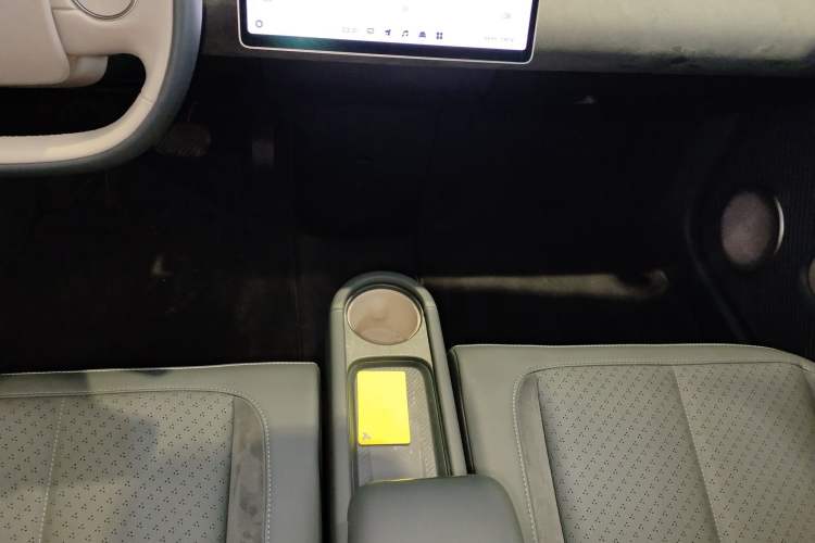 Used firefly 2025 Illuminated Edition
