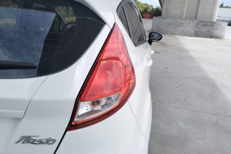 Used Ford Fiesta 2013 Hatchback 1.5L Automatic Fashion Edition Right Rear Taillight