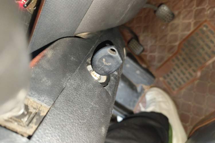 Used Wuling Rongguang 2011 1.2L Base Version