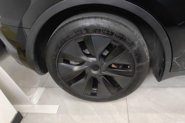 Used Tesla Model Y 2024 Rear-Wheel-Drive Version