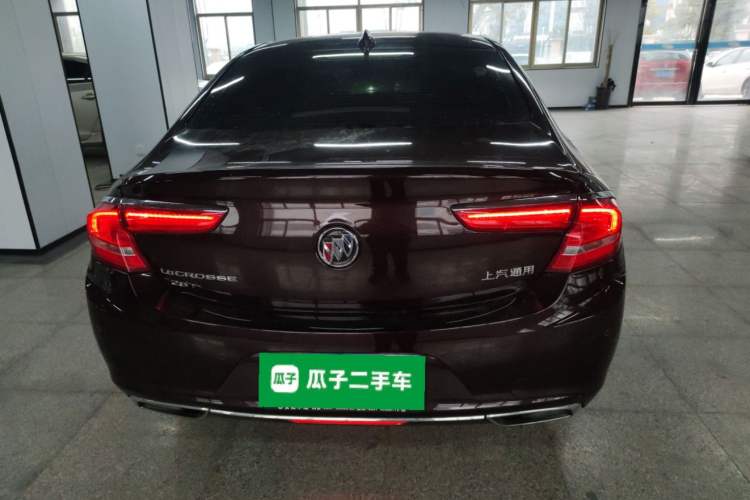 Used Buick LaCrosse 2018 28T Avenir
