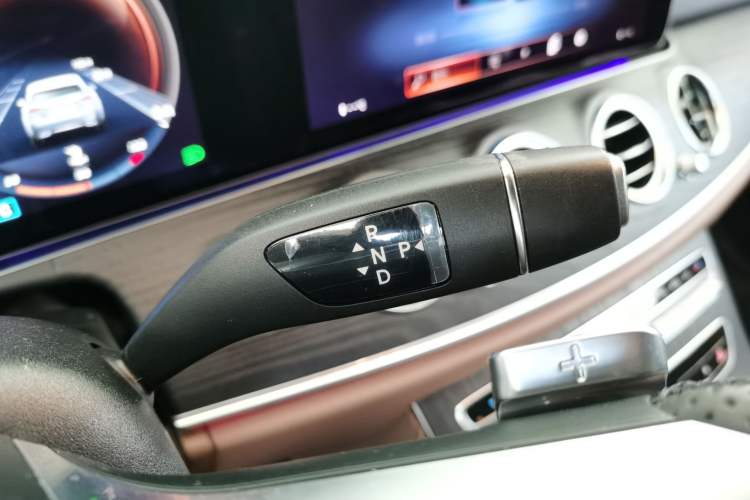 Used Mercedes-Benz E-Class 2021 Restyled E 300 L Sporty and Stylish Edition