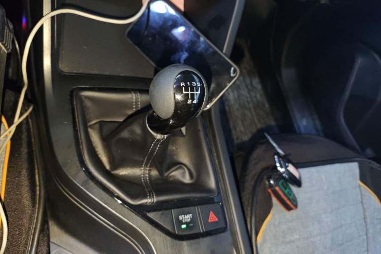 Used Roewe i5 2023 1.5L Manual Comfort Edition