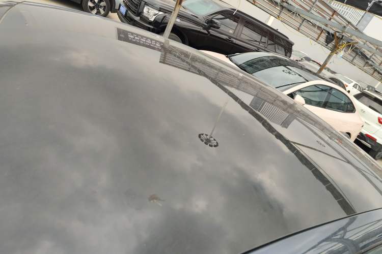 Used Nissan N7 2025 625 Max Roof