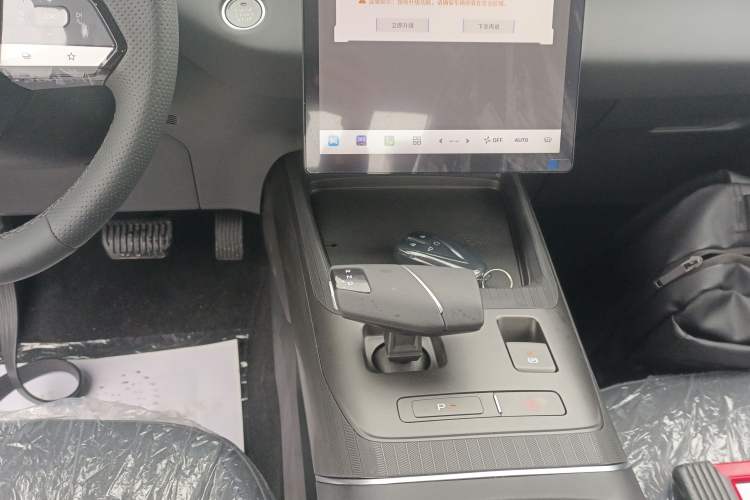 Used CHANGAN Eado 2025 Blue Whale 1.5T 500Bar Prestige Model