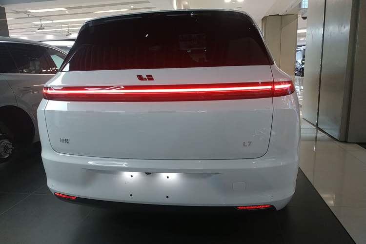 Used Li Auto L7 2023 Max model
