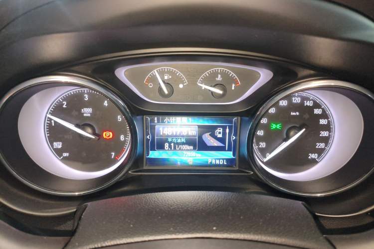 Used Buick Envision 2018 20T Two-Wheel-Drive Elite Model Instrument Cluster