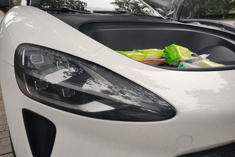 Used Xiaomi Auto SU7 2024 Rear-Drive Long-Range Intelligent Driving Version
