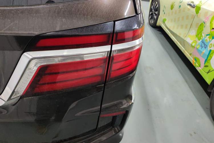 Used Honda Elysion 2016 2.4L Supreme Edition Right Rear Taillight