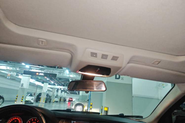 Used BMW 5 Series 2014 520Li Elegant Model