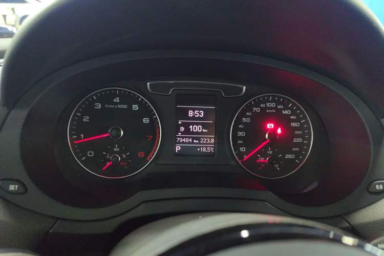 Used Audi Q3 2018 30th Anniversary Edition 35 TFSI Fashion Model
