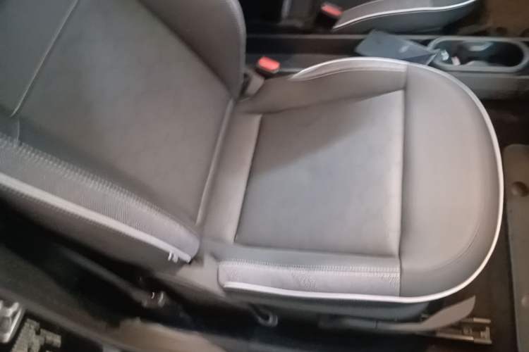 Used MINI Electric COOPER 2024 456km COOPER E Classic Edition
